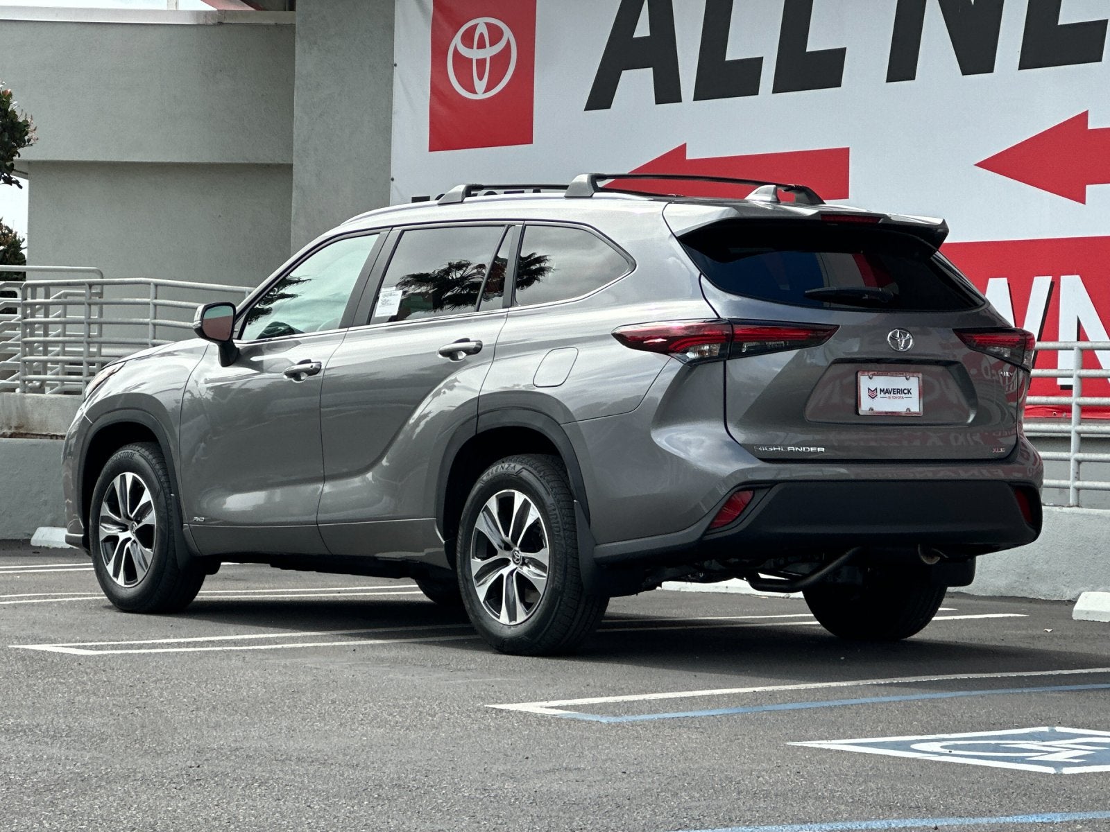 2026 Toyota Highlander Hybrid XLE