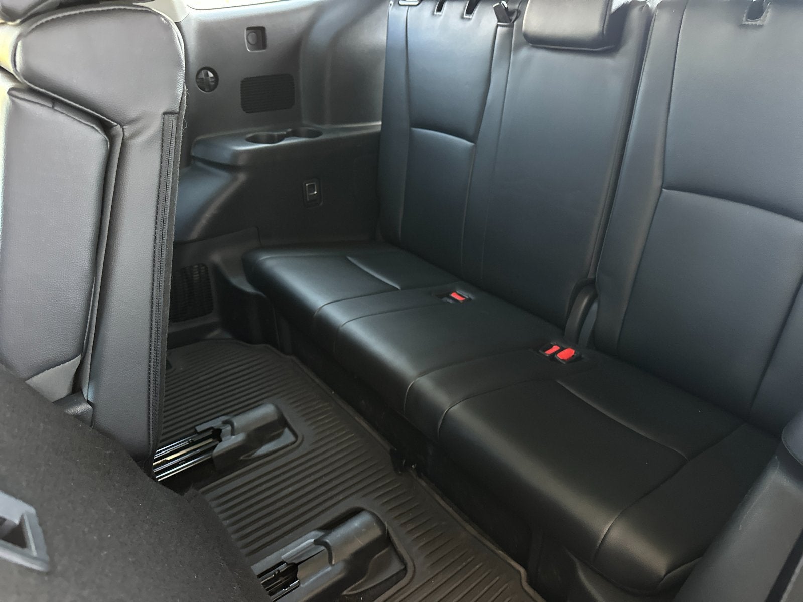 2025 Toyota Highlander Hybrid XLE