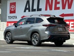 2025 Toyota Highlander Hybrid XLE