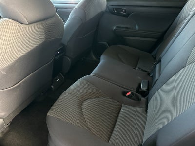 2025 Toyota Highlander LE