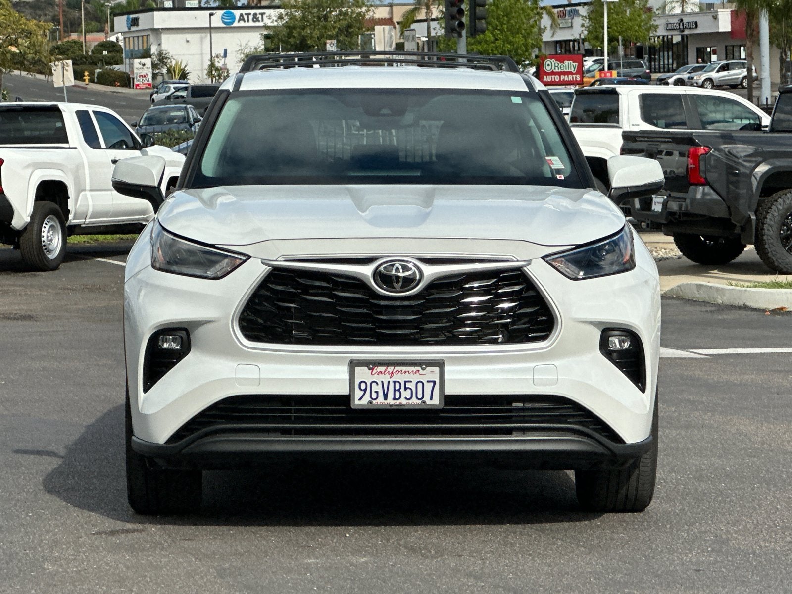 2023 Toyota Highlander LE