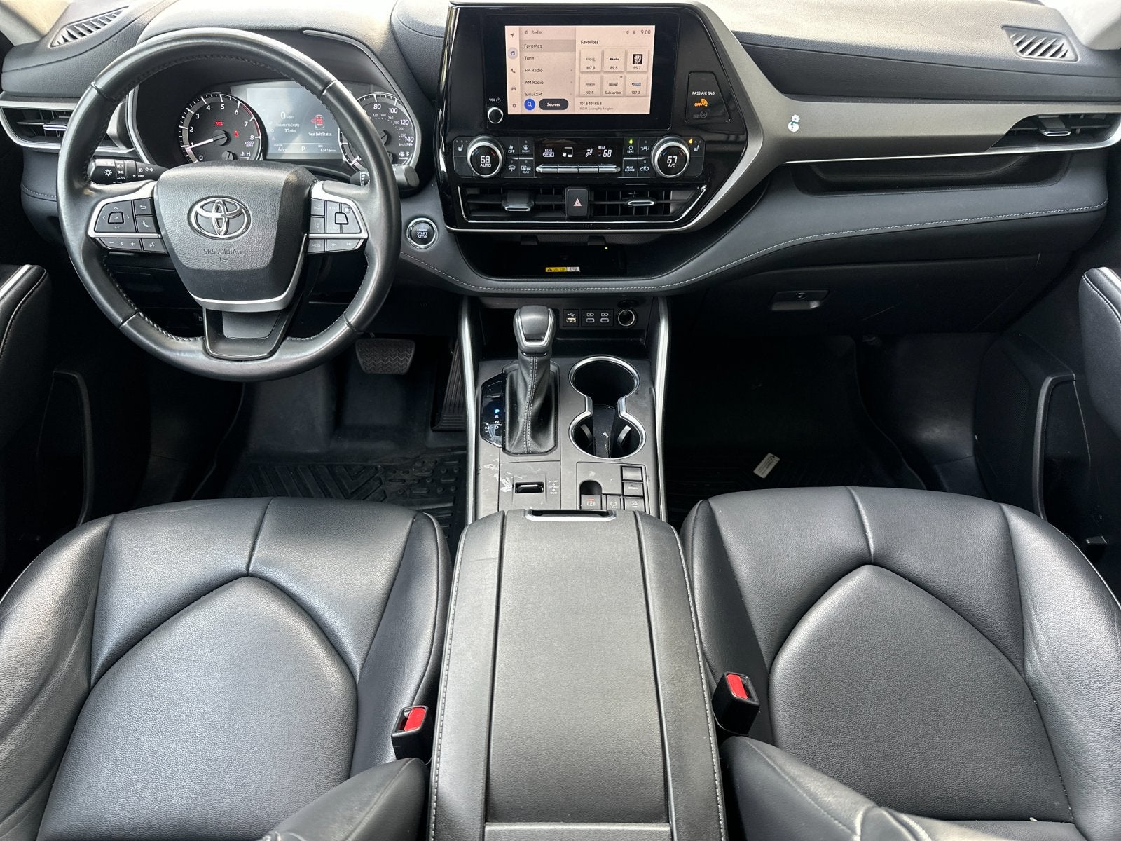 2023 Toyota Highlander XLE