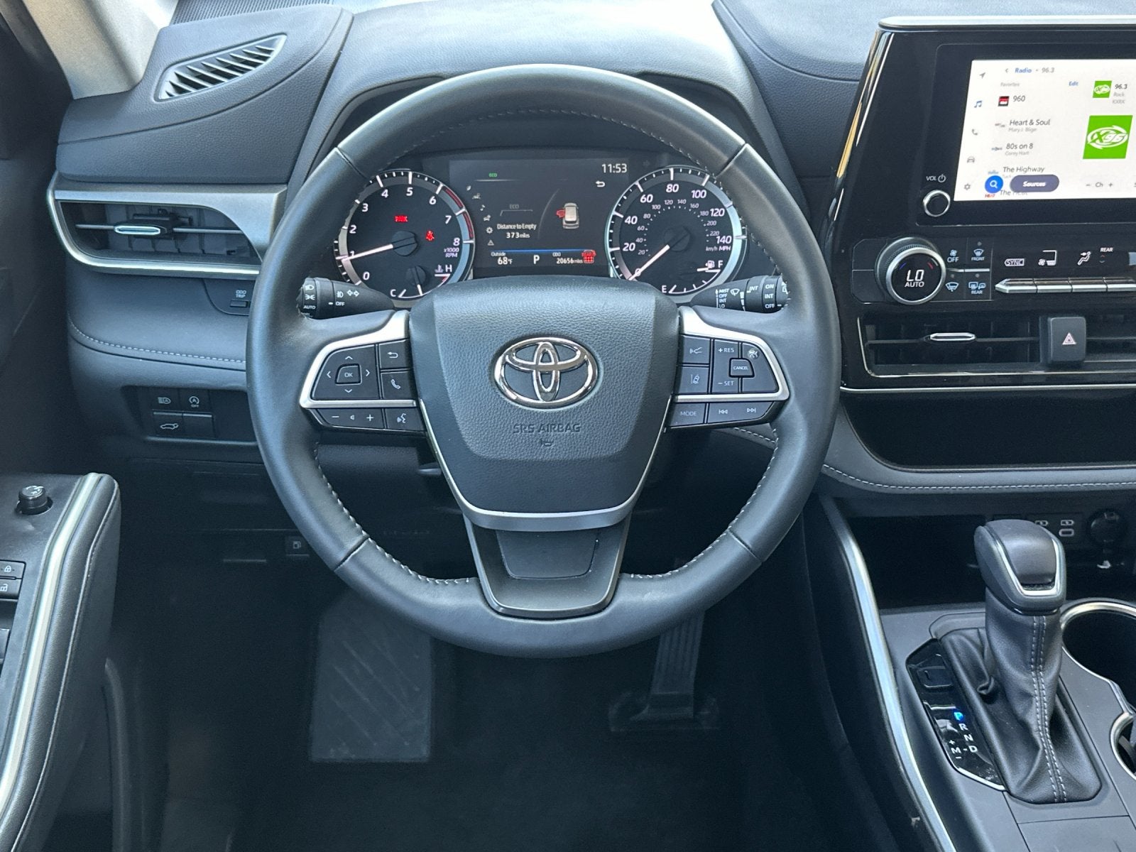 2025 Toyota Highlander LE