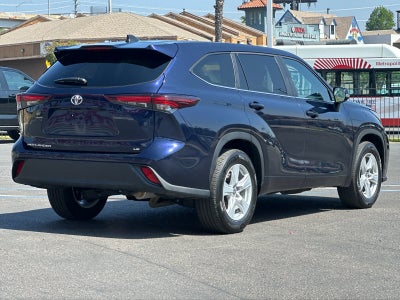 2025 Toyota Highlander LE
