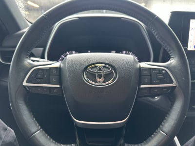 2023 Toyota Highlander XSE