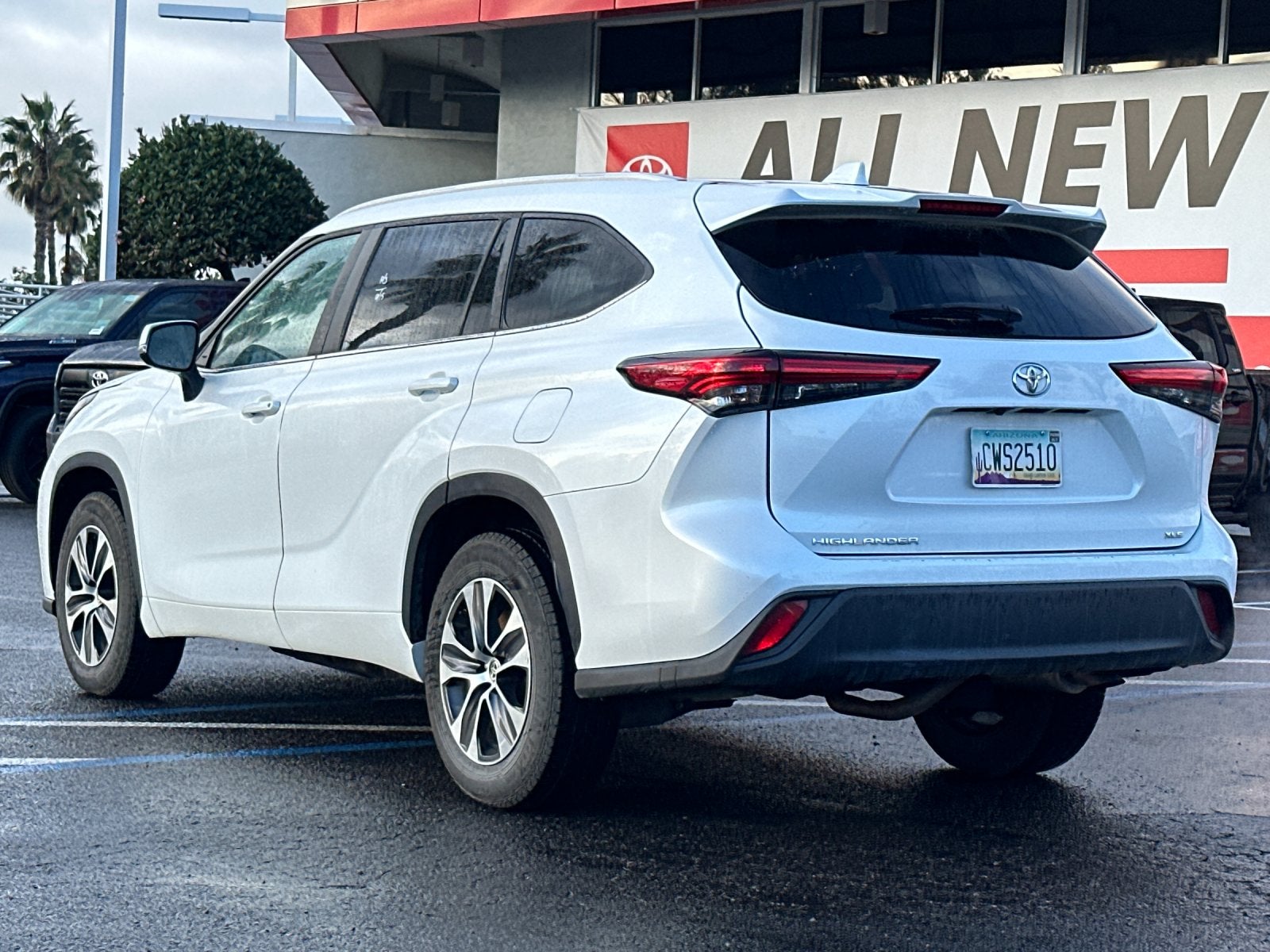 2023 Toyota Highlander XLE