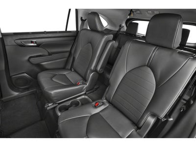 2025 Toyota Highlander XLE
