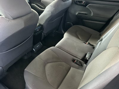 2025 Toyota Highlander LE