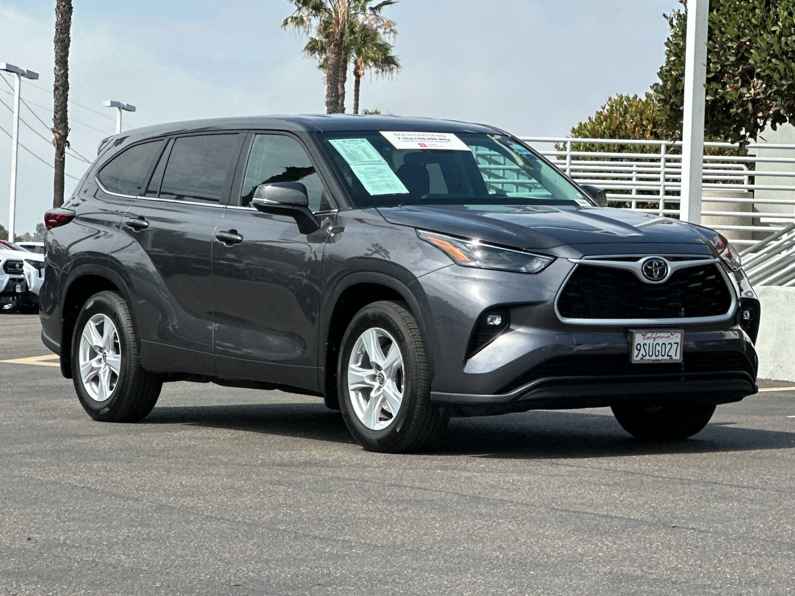 2025 Toyota Highlander LE