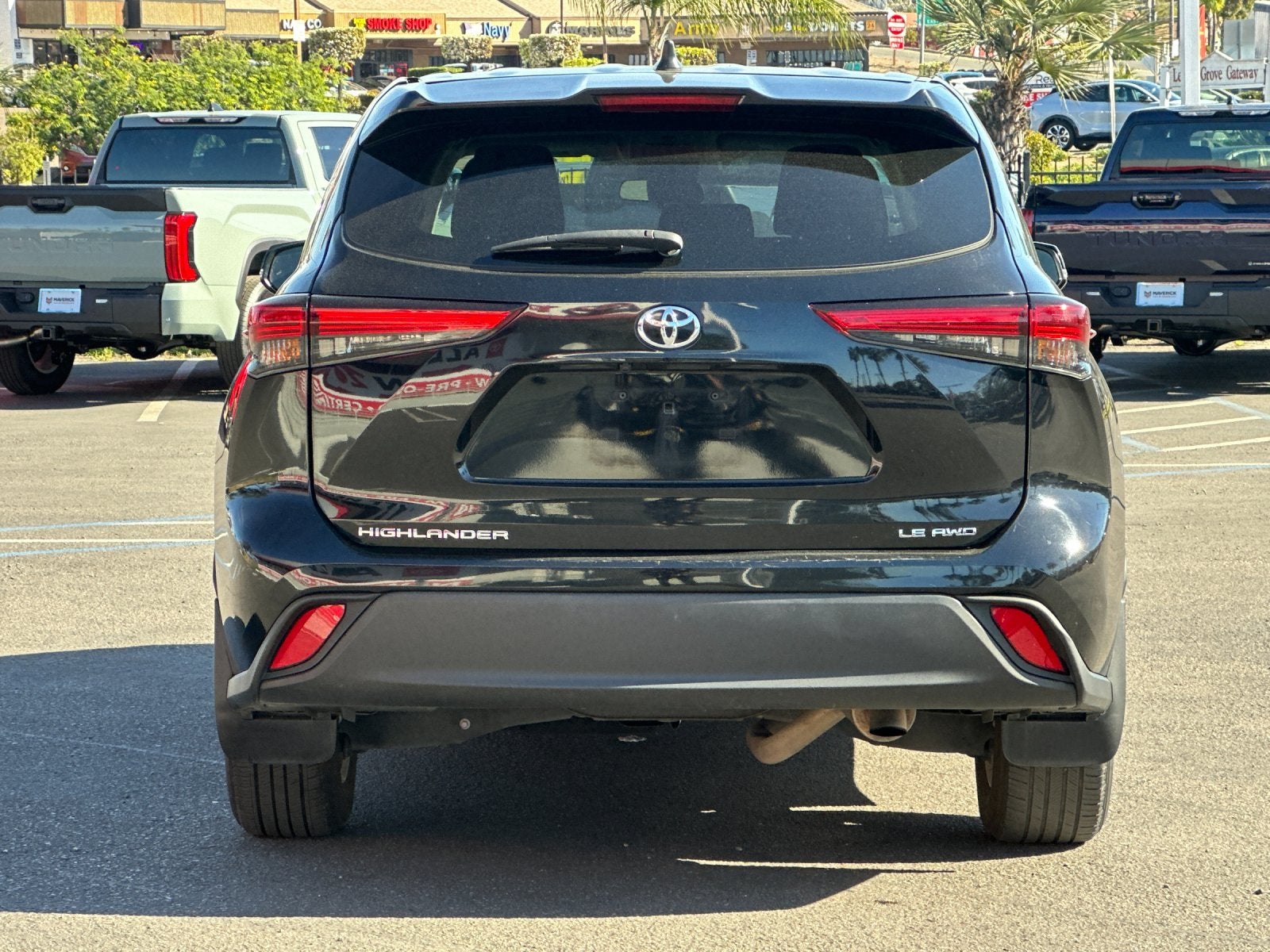 2023 Toyota Highlander LE