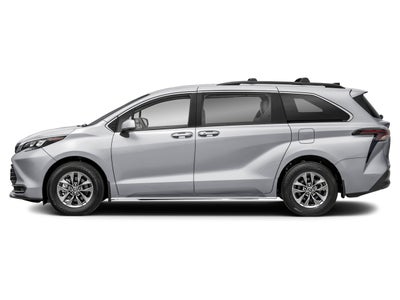 2025 Toyota Sienna LE 8 Passenger