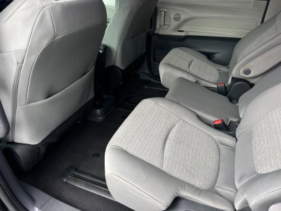 2024 Toyota Sienna LE 8 Passenger