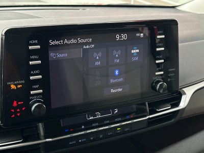 2024 Toyota Sienna LE 8 Passenger