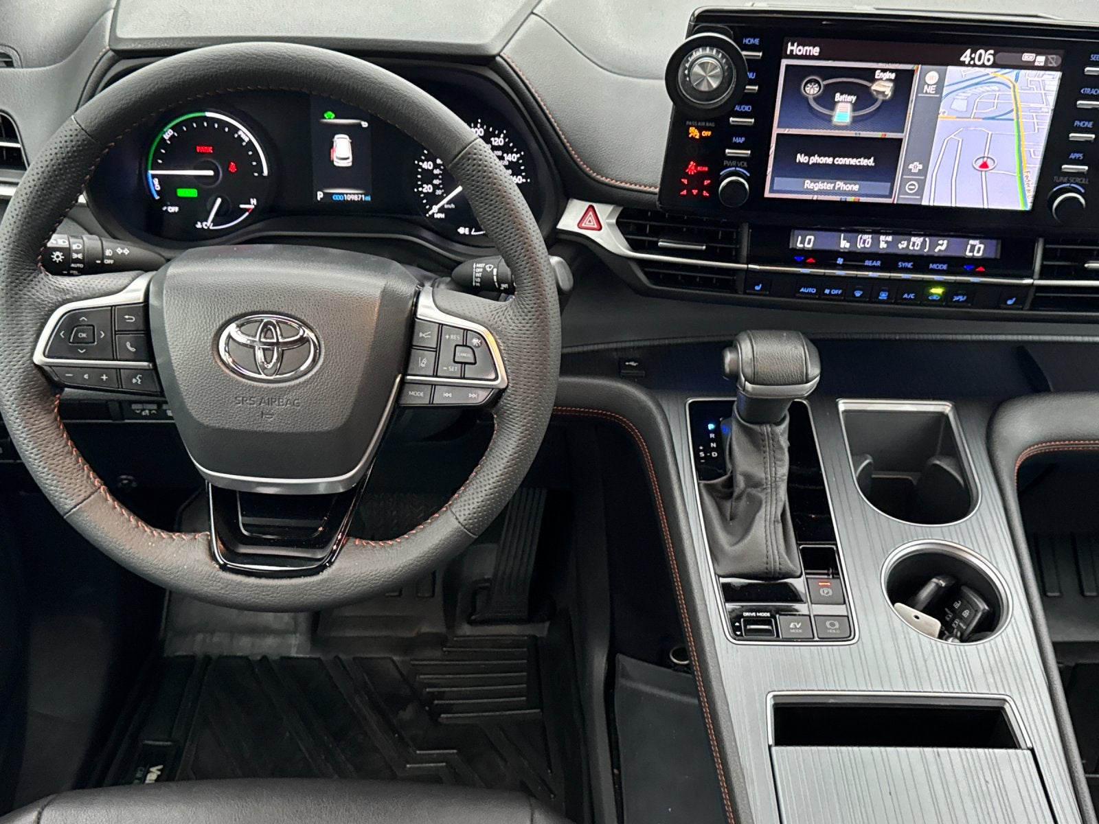 2023 Toyota Sienna XSE 7 Passenger