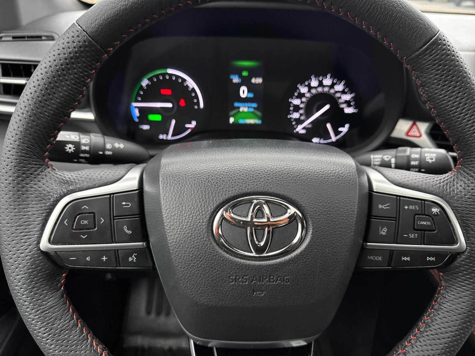 2023 Toyota Sienna XSE 7 Passenger