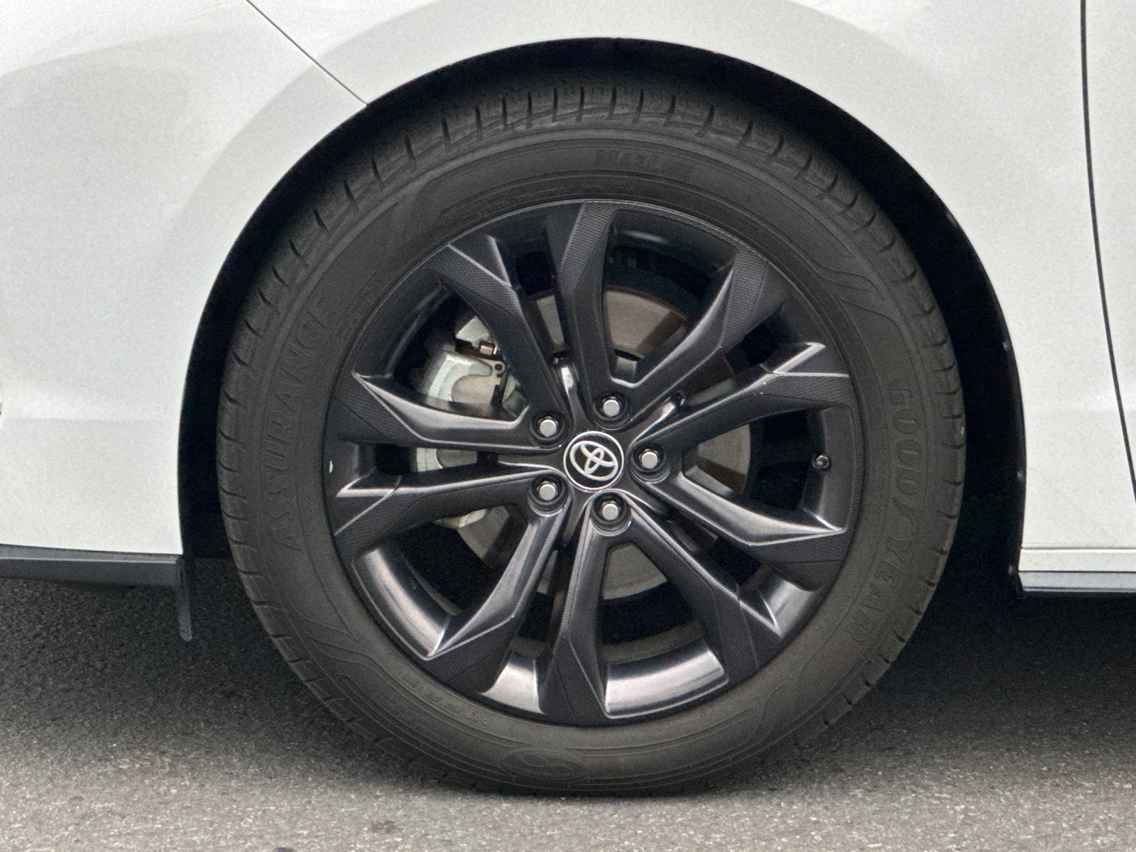 2023 Toyota Sienna XSE 7 Passenger