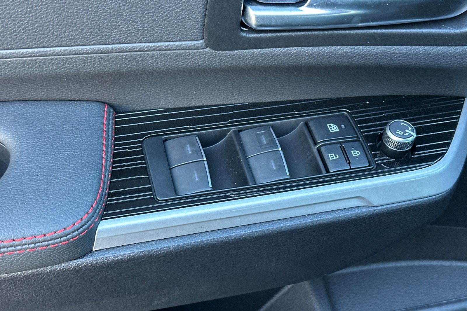 2026 Toyota Sienna XSE 7 Passenger