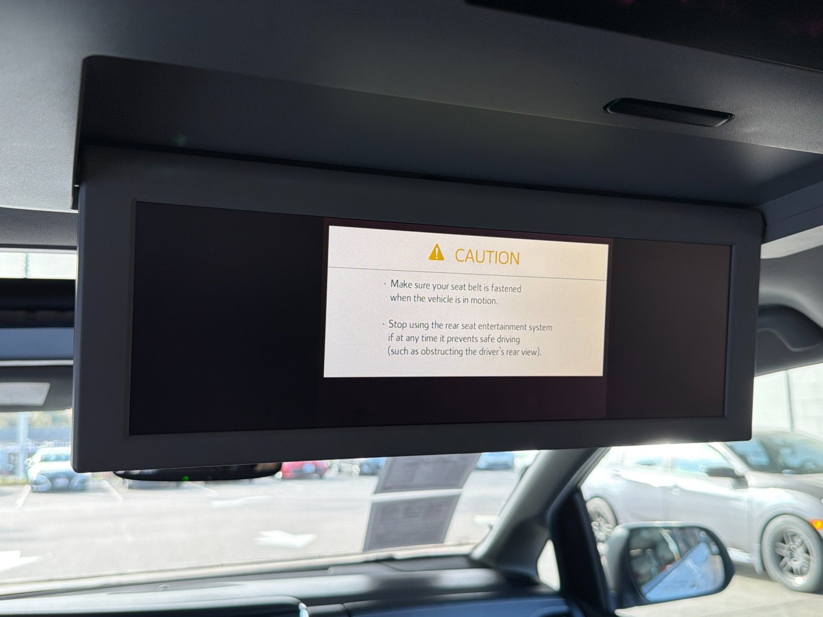 2018 Toyota Sienna SE Premium 8 Passenger