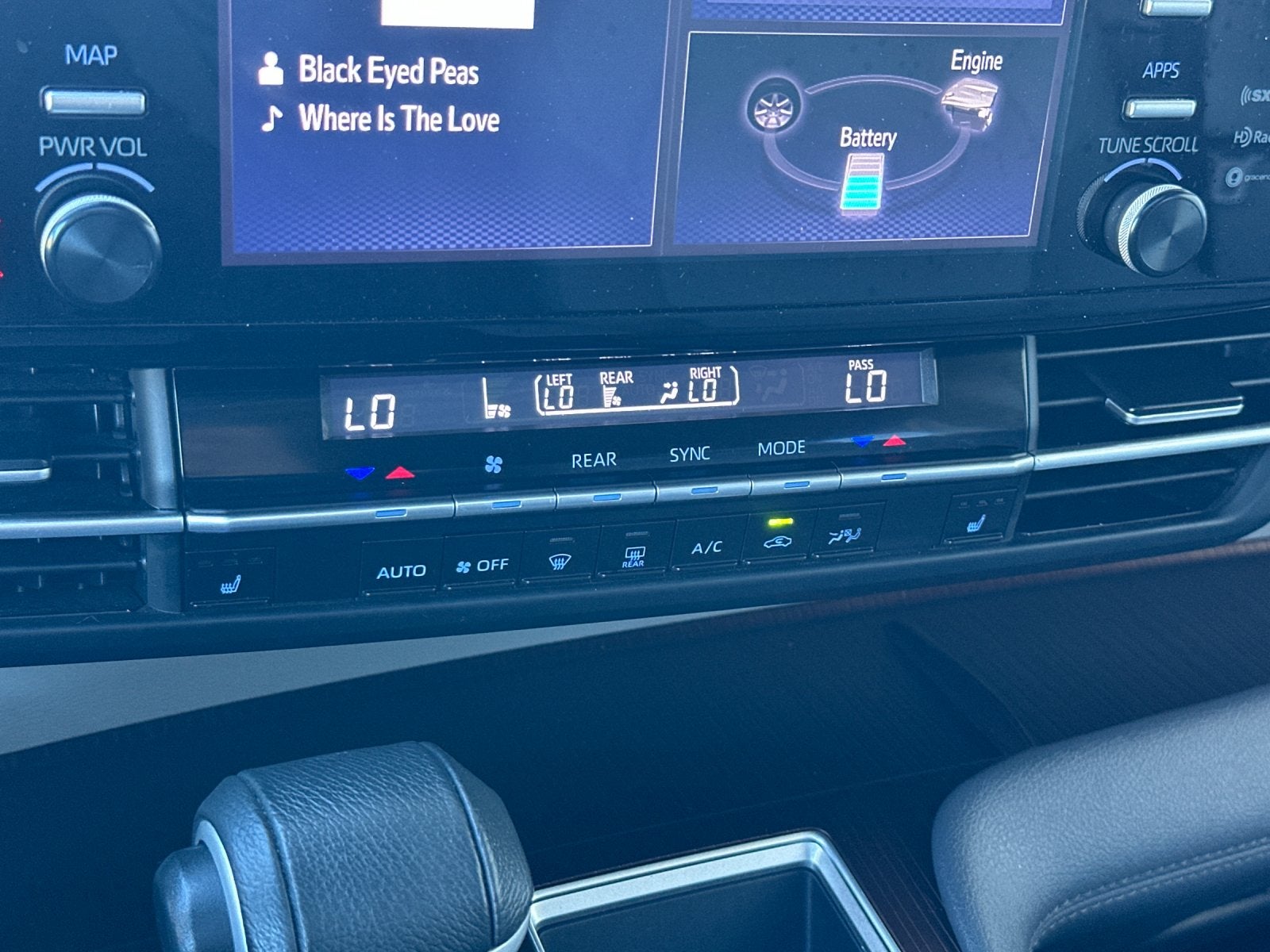 2024 Toyota Sienna XLE 7 Passenger