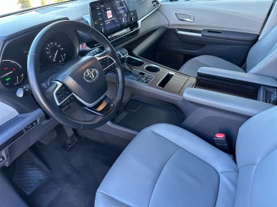 2024 Toyota Sienna XLE 7 Passenger