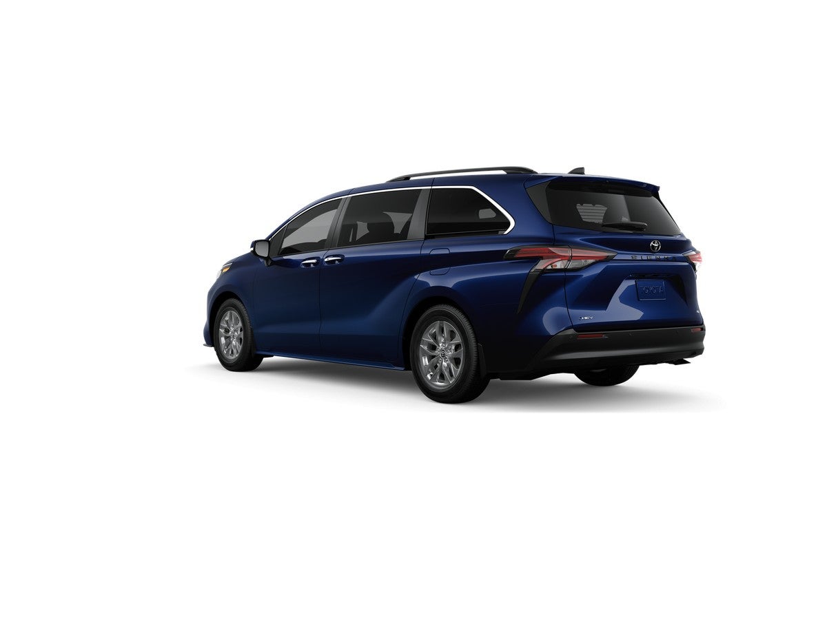 2026 Toyota Sienna XLE 8 Passenger