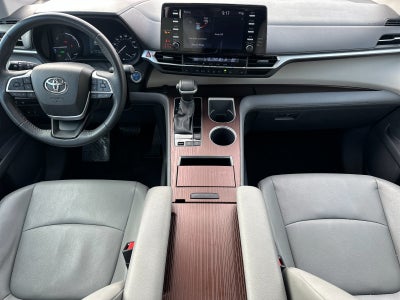 2023 Toyota Sienna XLE 7 Passenger