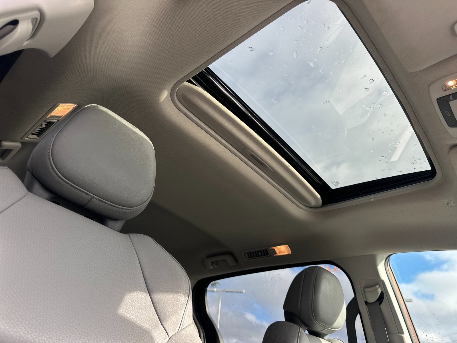 2023 Toyota Sienna XLE 7 Passenger