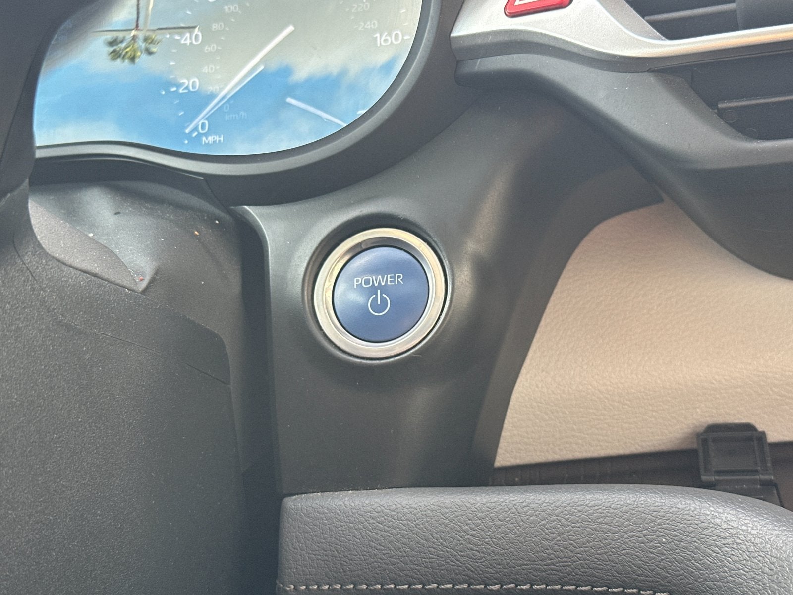 2023 Toyota Sienna XLE 7 Passenger