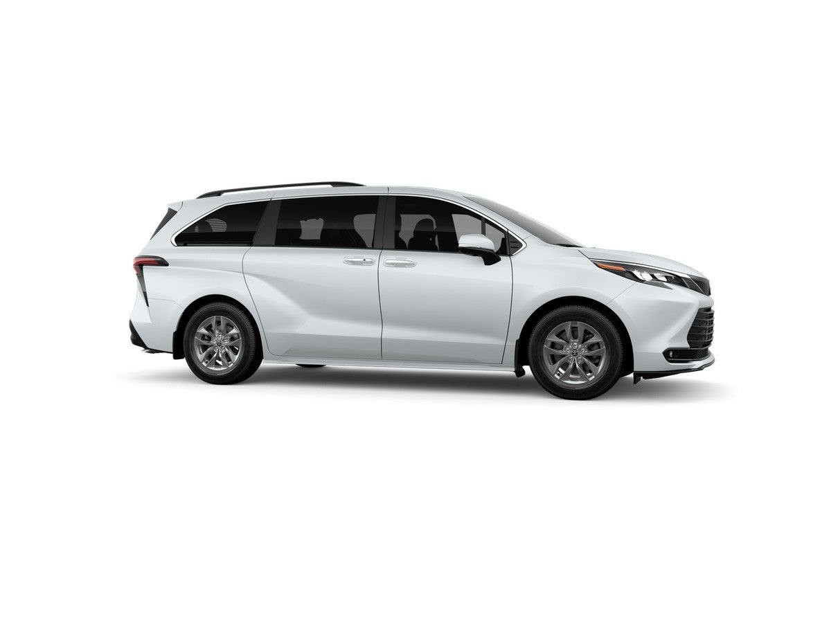 2026 Toyota Sienna XLE 7 Passenger