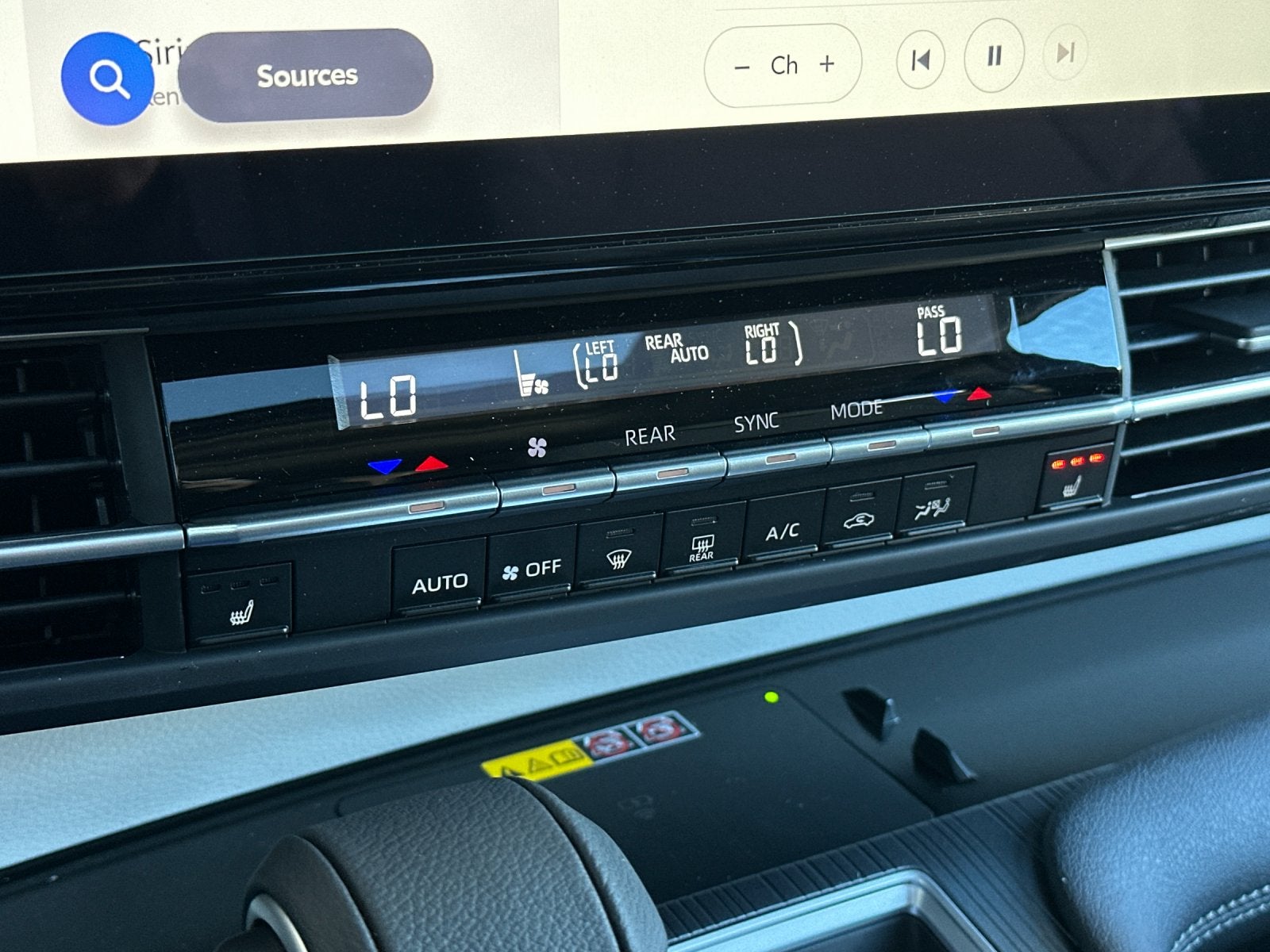 2026 Toyota Sienna XLE 8 Passenger