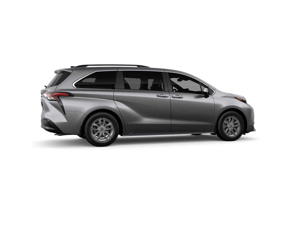 2026 Toyota Sienna XLE 8 Passenger