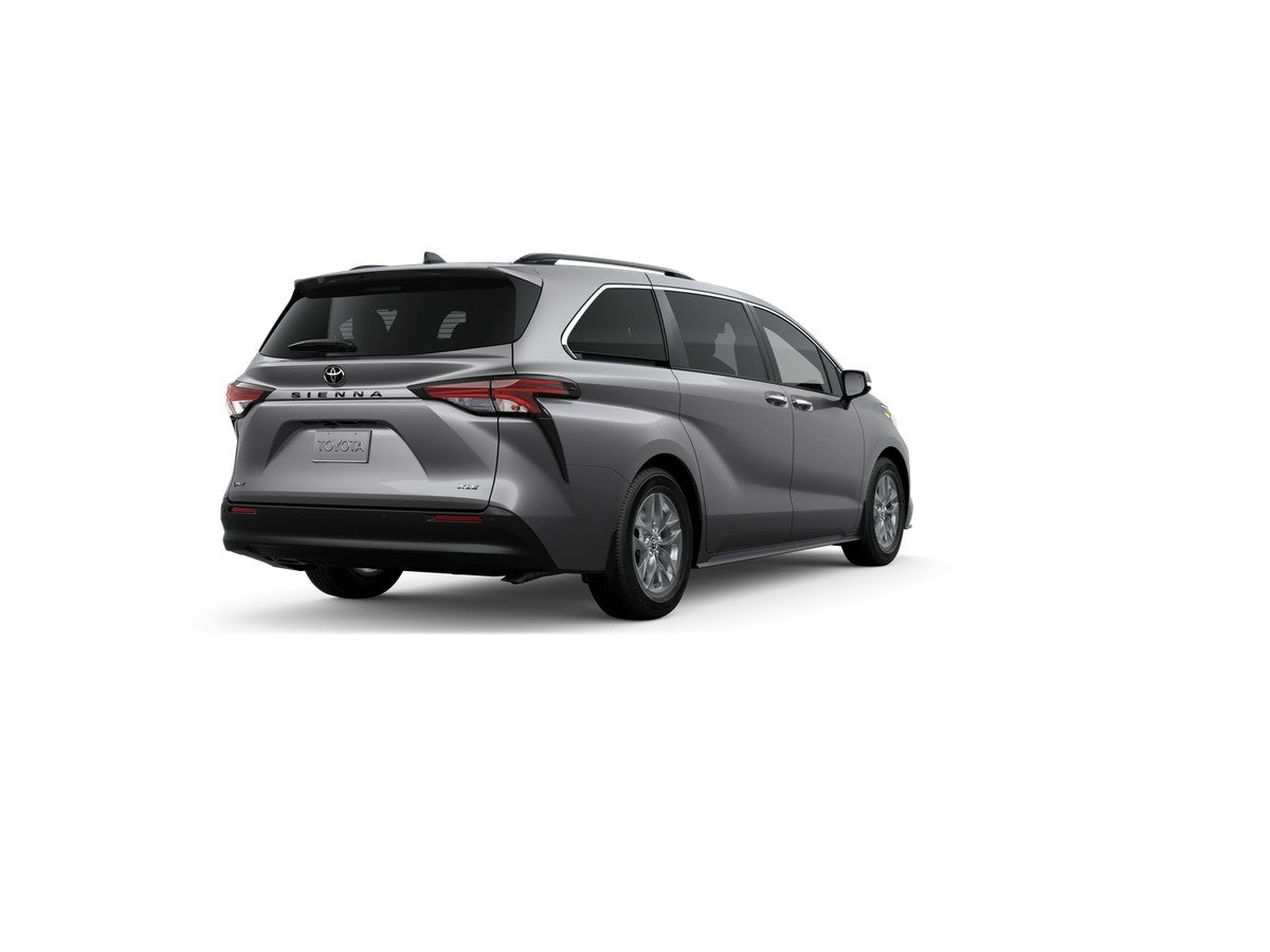 2026 Toyota Sienna XLE 8 Passenger