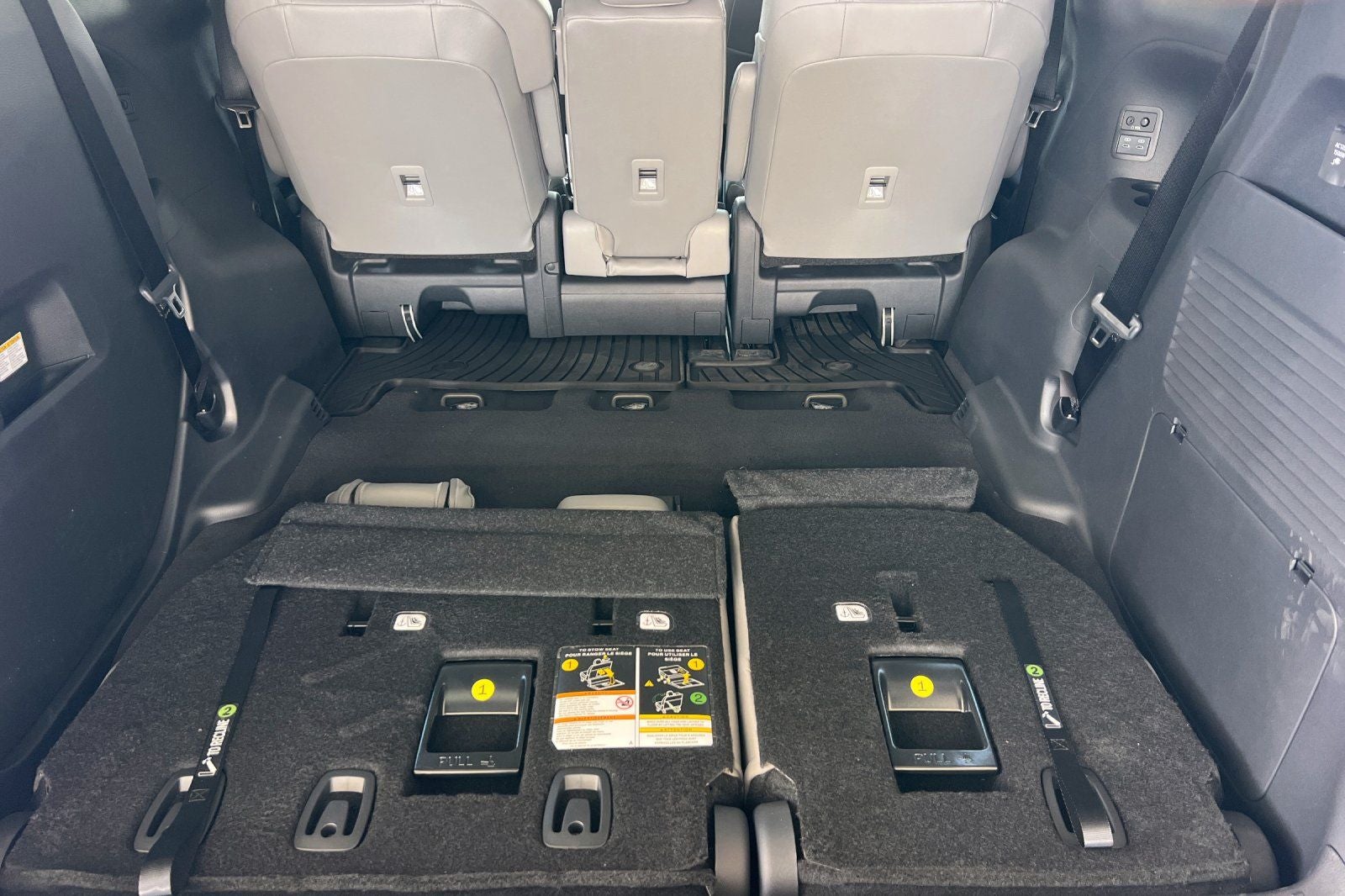 2026 Toyota Sienna XLE 8 Passenger