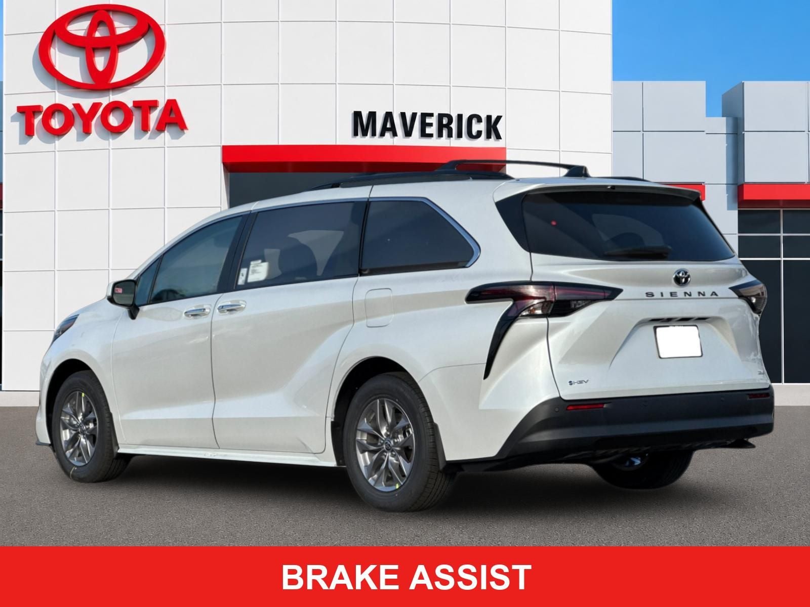 2026 Toyota Sienna XLE 8 Passenger