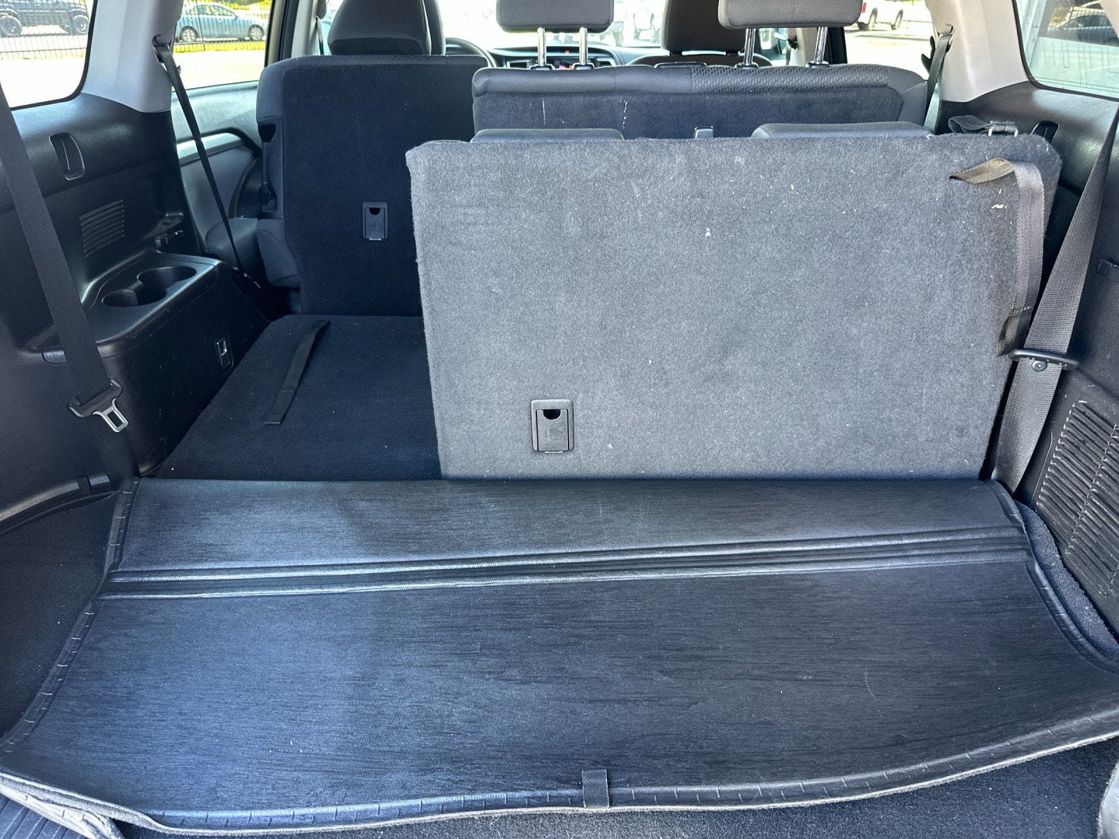 2016 Toyota Highlander LE