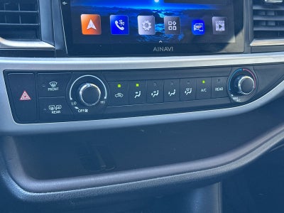 2016 Toyota Highlander LE