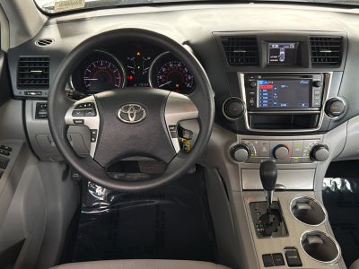 2013 Toyota Highlander Base Plus V6