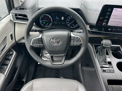 2024 Toyota Sienna Limited 7 Passenger