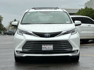 2024 Toyota Sienna Limited 7 Passenger