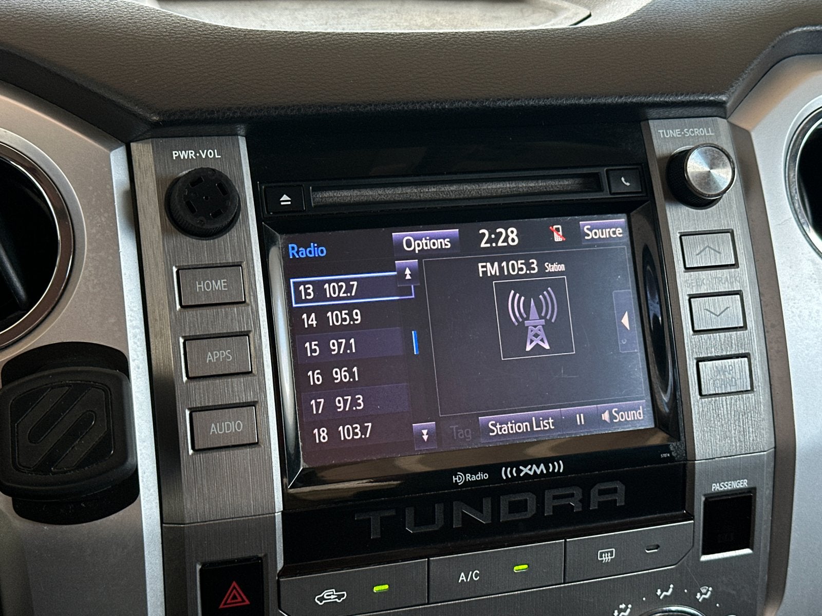 2015 Toyota Tundra SR5