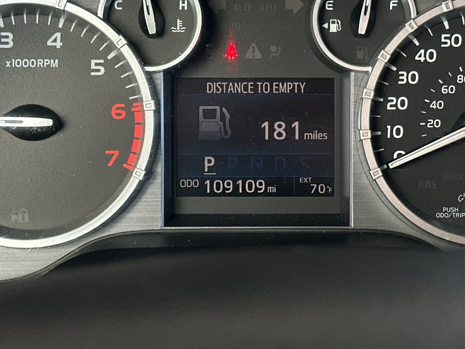 2015 Toyota Tundra SR5