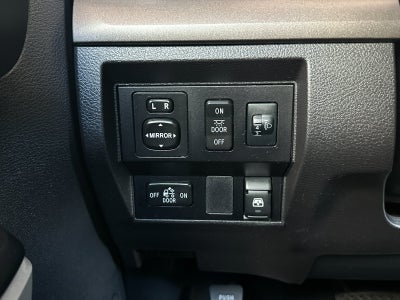 2015 Toyota Tundra SR5