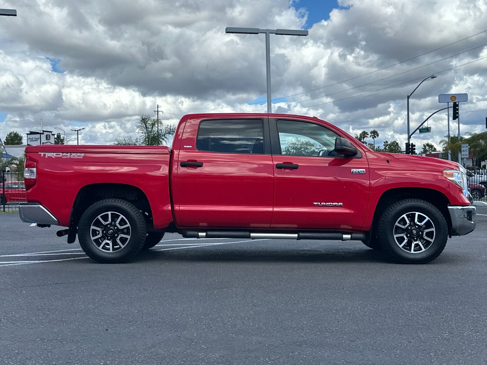2015 Toyota Tundra SR5