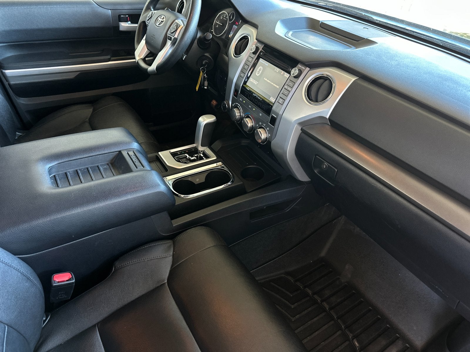 2017 Toyota Tundra SR5