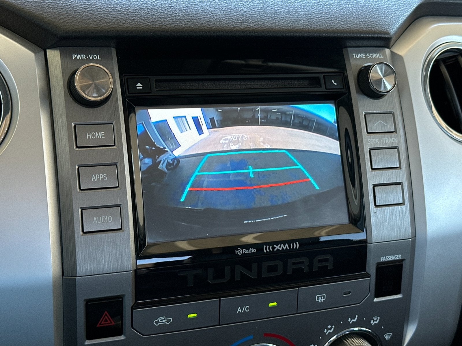 2017 Toyota Tundra SR5