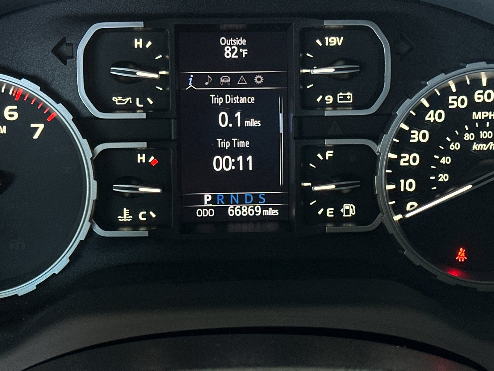2020 Toyota Tundra SR5