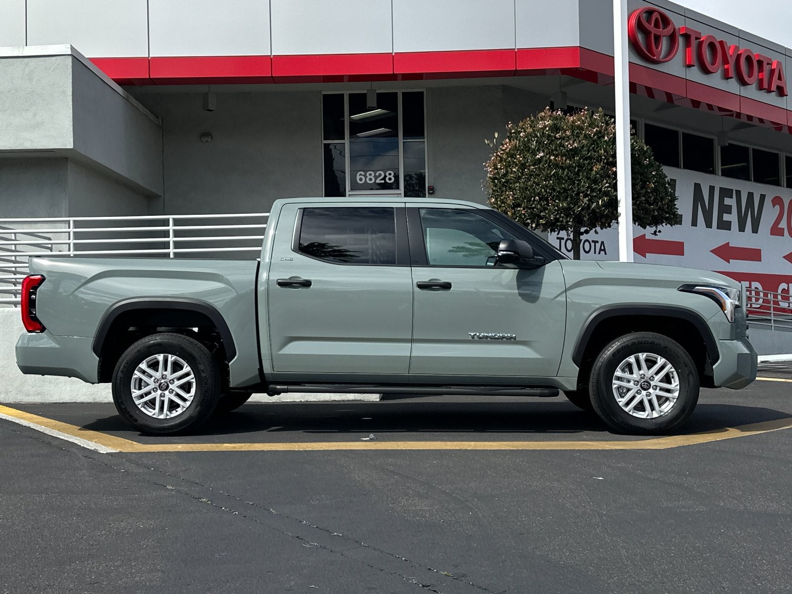 2026 Toyota Tundra SR5