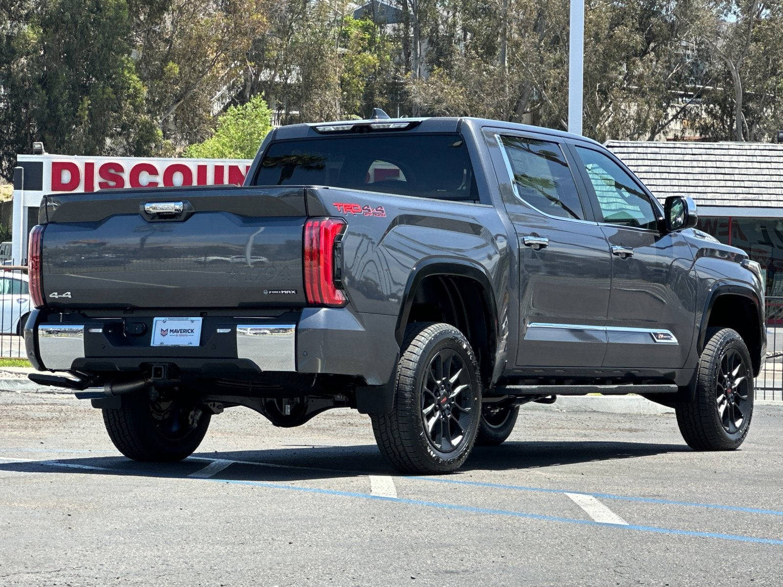 2026 Toyota Tundra Hybrid 1794 Edition