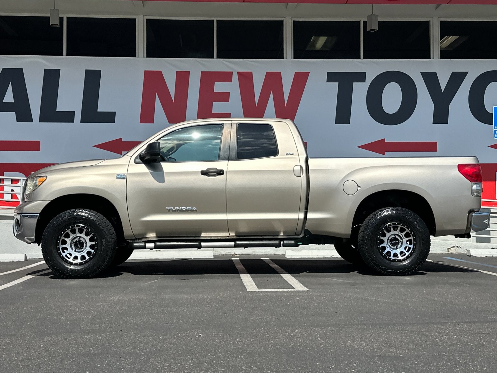 Used 2007 Toyota Tundra SR5 with VIN 5TFRT54147X003029 for sale in Lemon Grove, CA