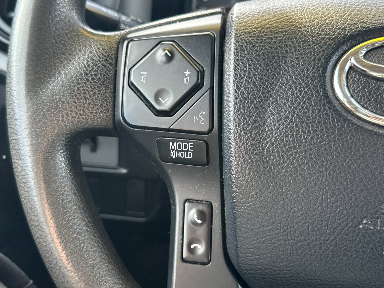 2016 Toyota Tacoma SR5